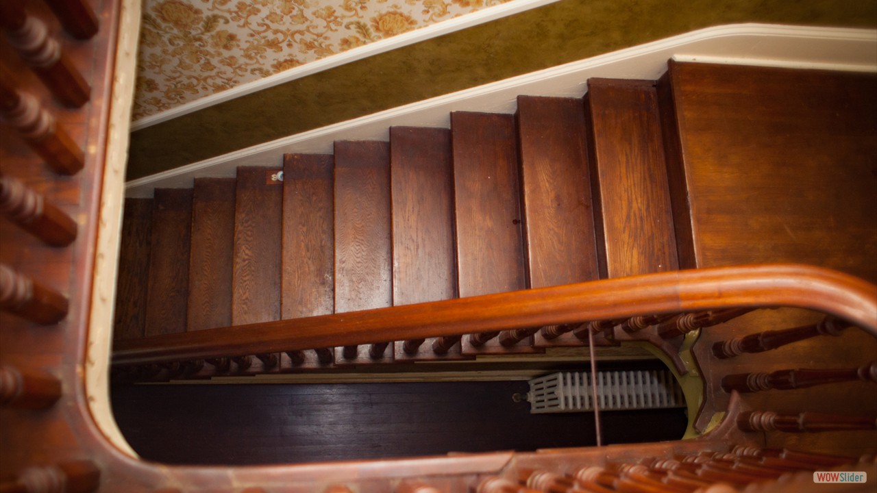 FrontStairsFromSecondFloor